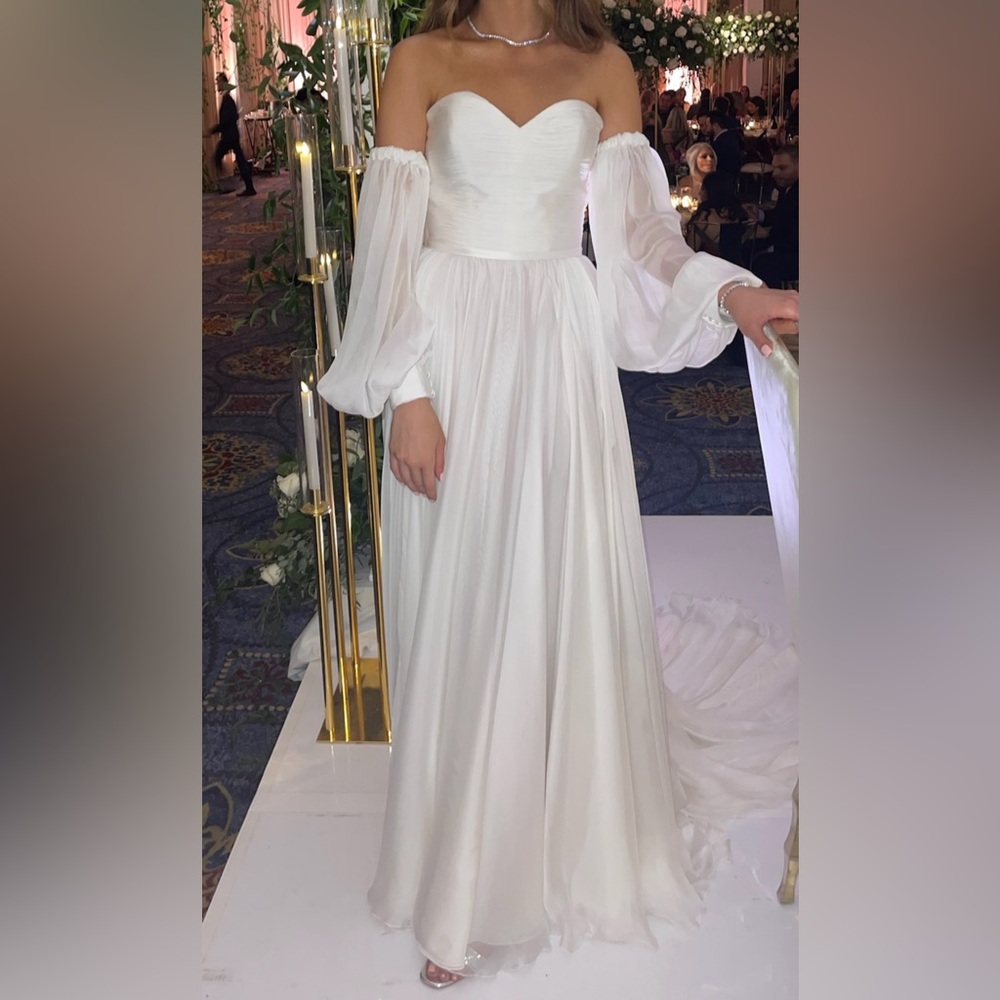 Gali Karten Donna Wedding Gown - Picture 2 of 6